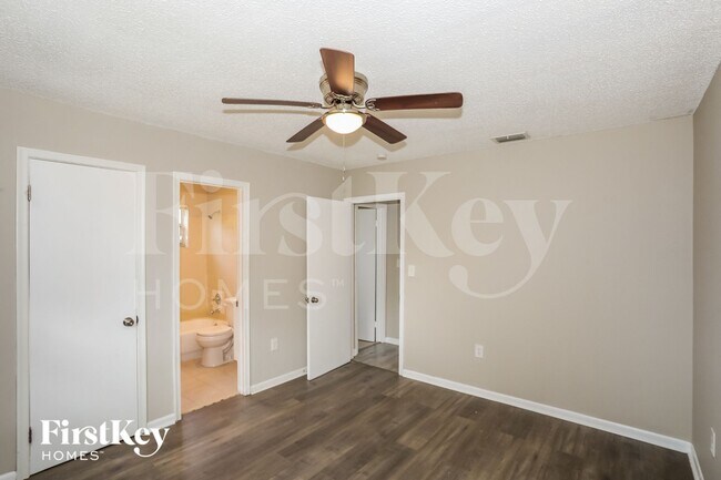 Building Photo - 14971 SW 304th St