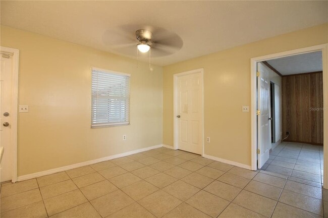Building Photo - 701 Swiss Dr