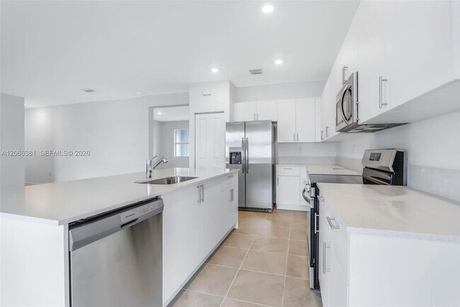 Building Photo - 27308 SW 159th Ct