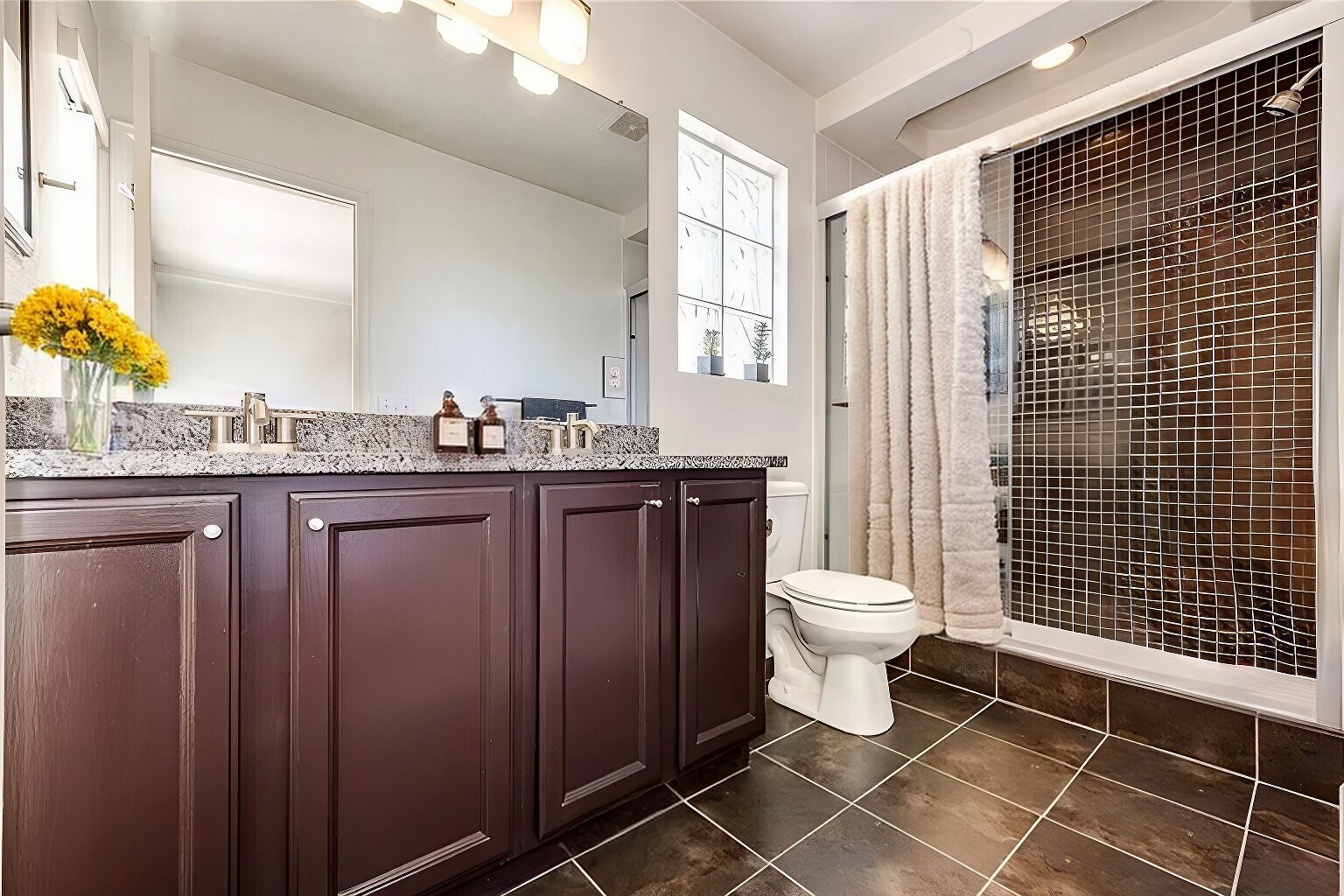 Master Bath - 1237 Laurenwood Way