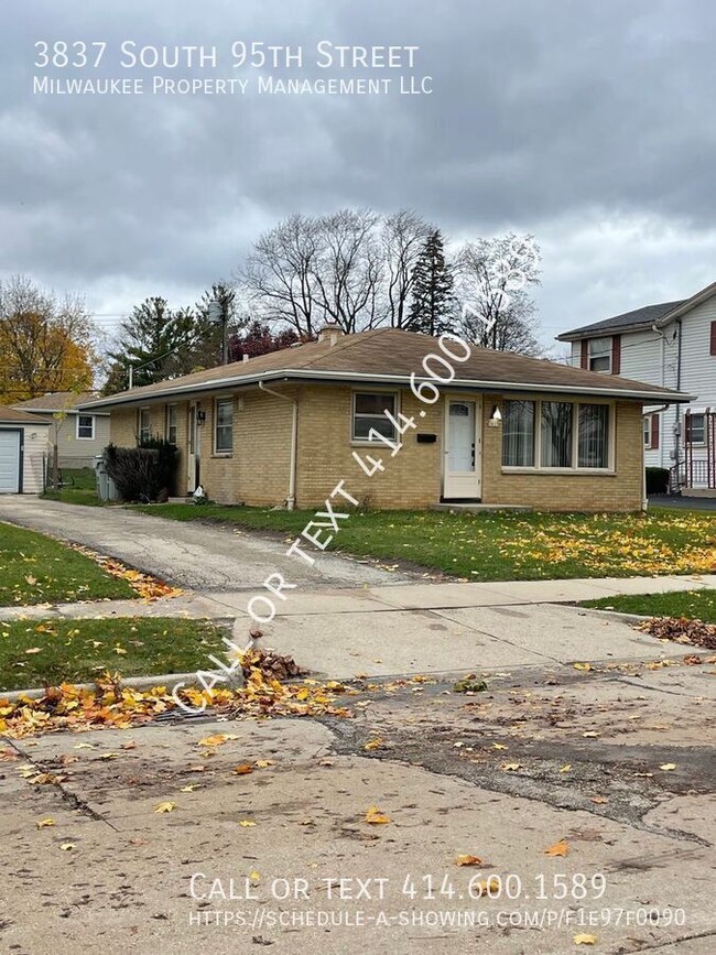 Primary Photo - Single family home in great neighborhood!