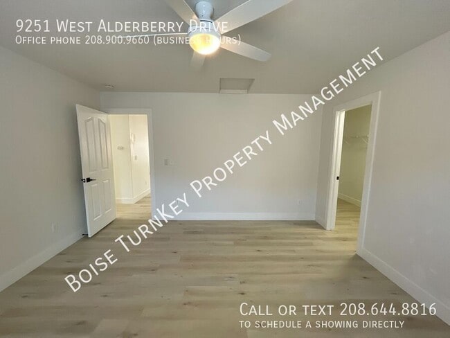 Building Photo - 9251 W Alderberry Dr