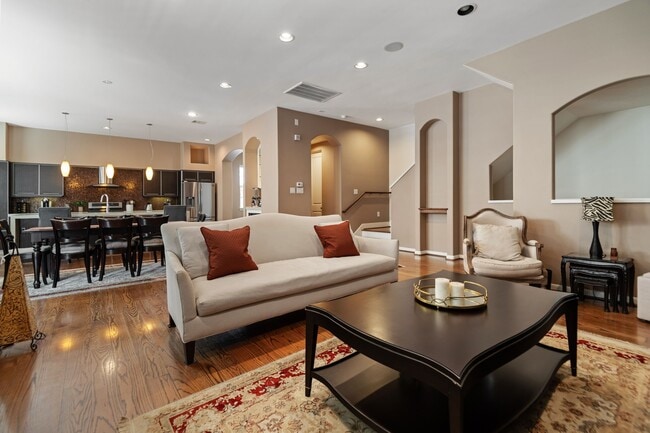 Building Photo - 3935 Gibson St