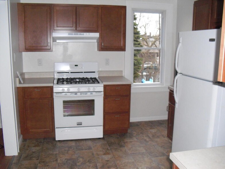 Kitchen - 6512 23rd Ave