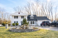 Building Photo - 30 Dumond Pl