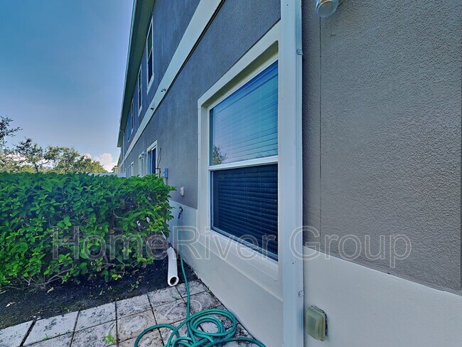 Building Photo - 2695 Revolution St