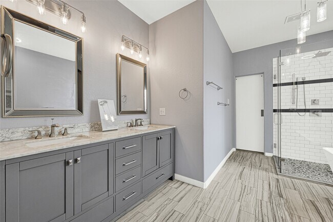 Building Photo - 29467 Iris Bloom Ct