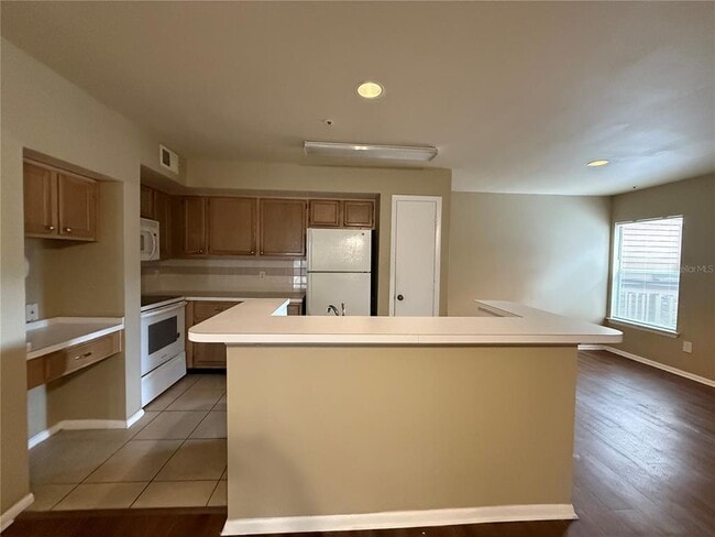 Building Photo - 494 N Pin Oak Pl