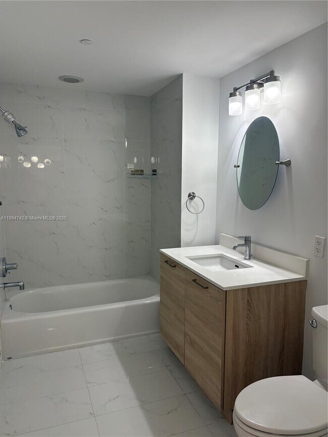 Building Photo - 16385 Biscayne Blvd