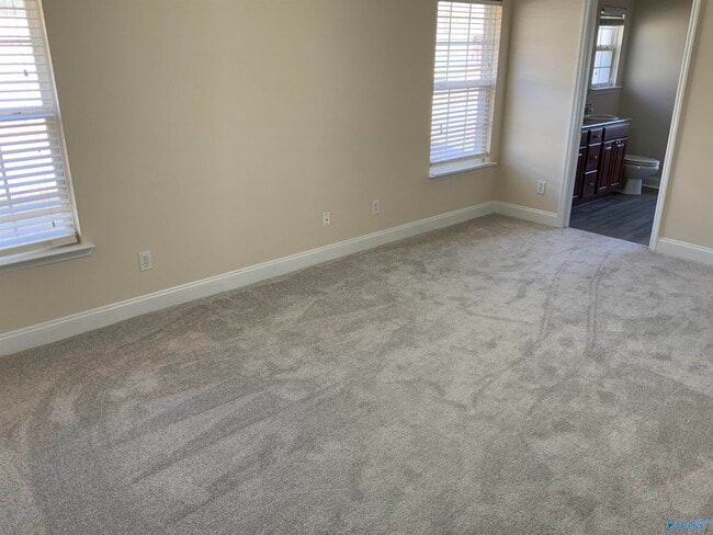 Building Photo - 285 Shadow Ct SW