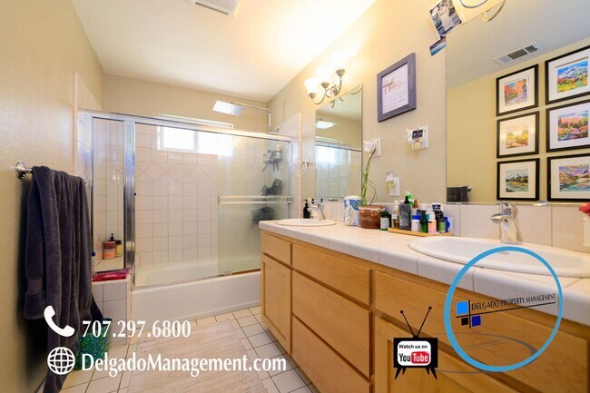 Building Photo - Benicia! Beautiful three bedroom home loca...