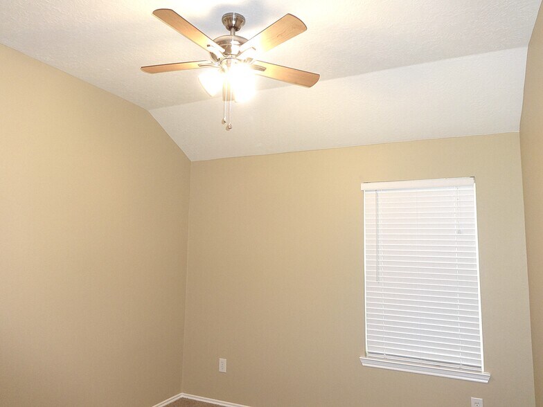 Building Photo - 3507 Cactus Creek Dr