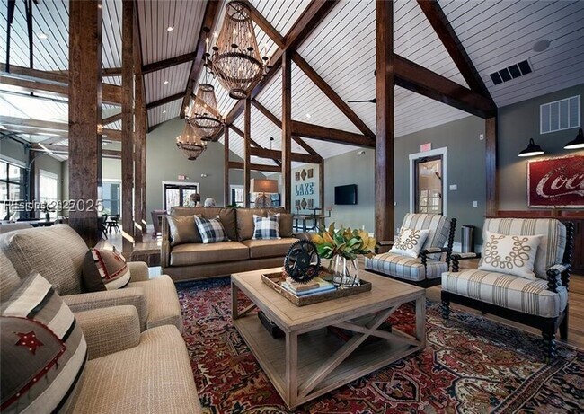 Building Photo - 11 Parklands Dr