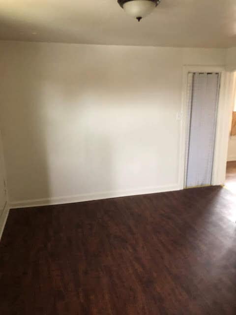 Building Photo - 1637 Outer Dr E