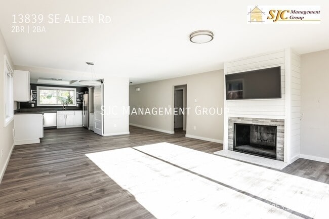 Building Photo - 13839 SE Allen Rd.