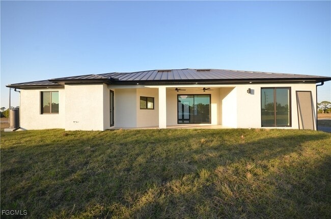 Building Photo - 2416 Diplomat Pkwy W