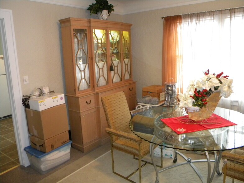 Formal dining room - 1220 20th St