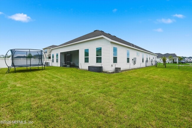 Building Photo - 73 Oaklawn Ct