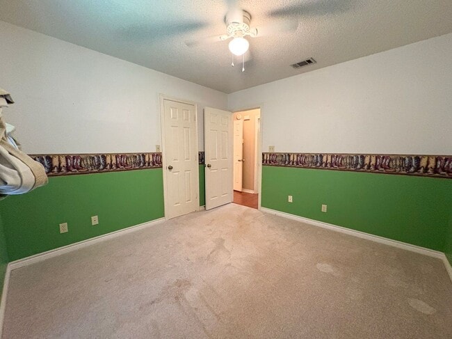 Building Photo - COMING SOON! 3 Bed 2 Bath on 2 Acres in Bullard!