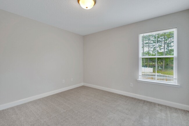 Building Photo - 120 Ironwood Dr