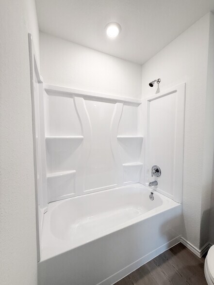 Building Photo - 309 Trinity River Holw