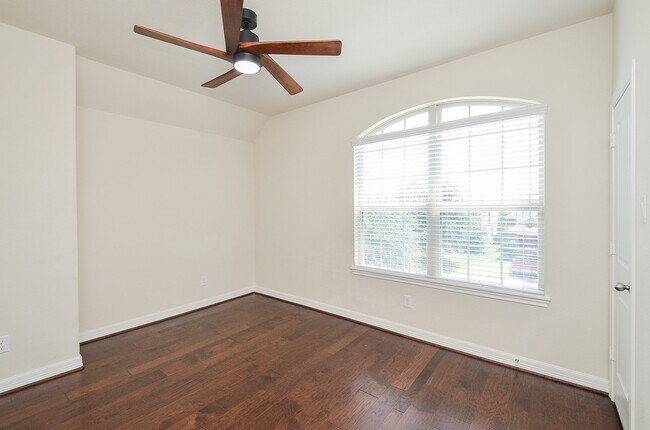 Building Photo - 9971 Boulder Bend Ln