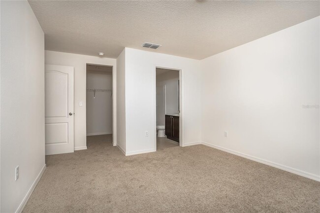 Building Photo - 35641 Rose Moss Ave