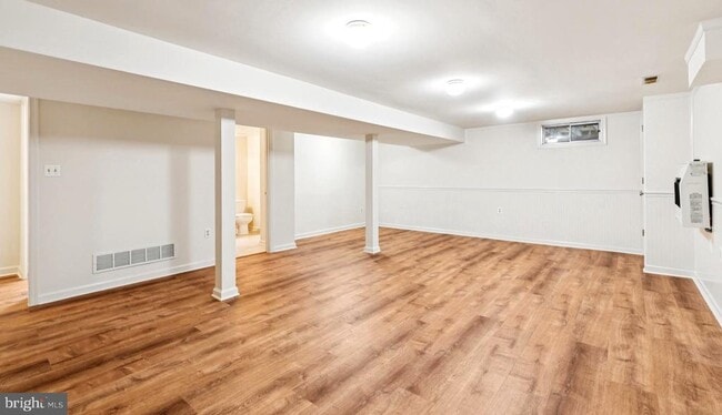Building Photo - 1280 Terrace Ln