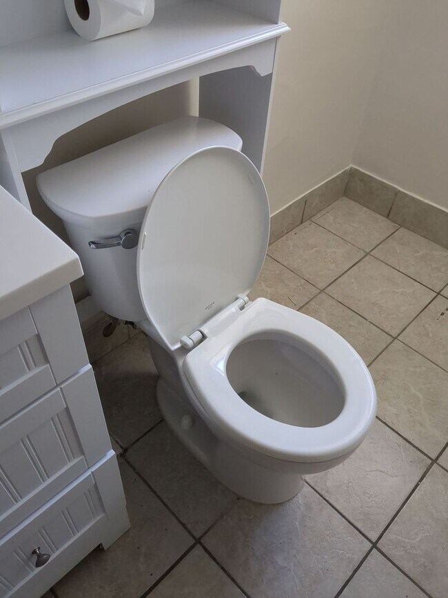 Building Photo - 8177 Darin St