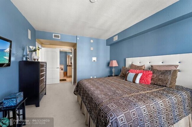 Building Photo - 1830 Radius Dr