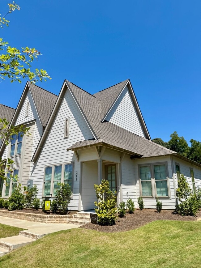 Building Photo - Northgate Townhomes Auburn