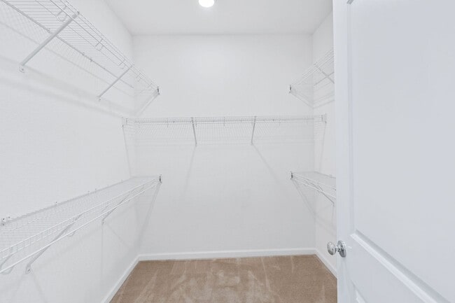 Building Photo - 2 bed 2.5 bath + Bonus Room Newer Construction Home Available Now!