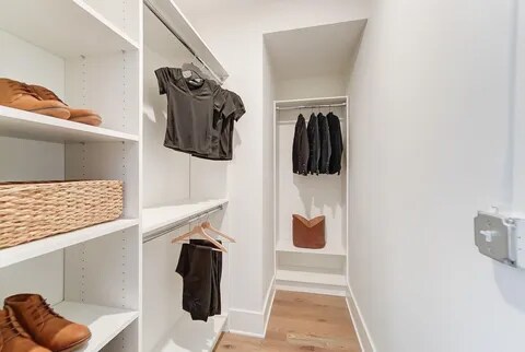 Building Photo - 33 E Court St