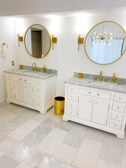 Building Photo - 8321 Rayford Dr