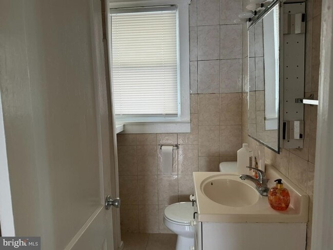 Building Photo - 132 Homecrest Ave