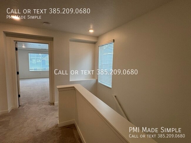 Building Photo - 4140 W Holbrook Way