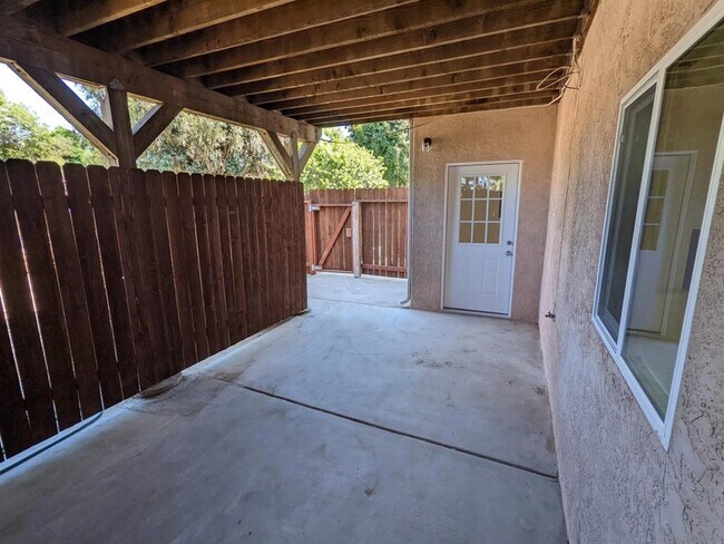 Building Photo - 4163 1/2 Marian Street Unit