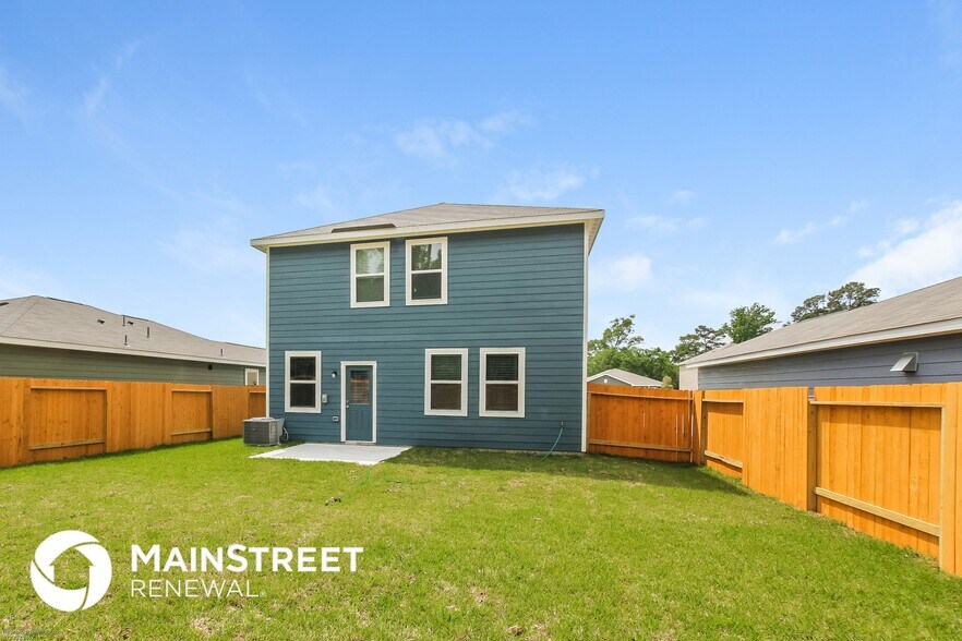 Building Photo - 27130 Leonardo Dr