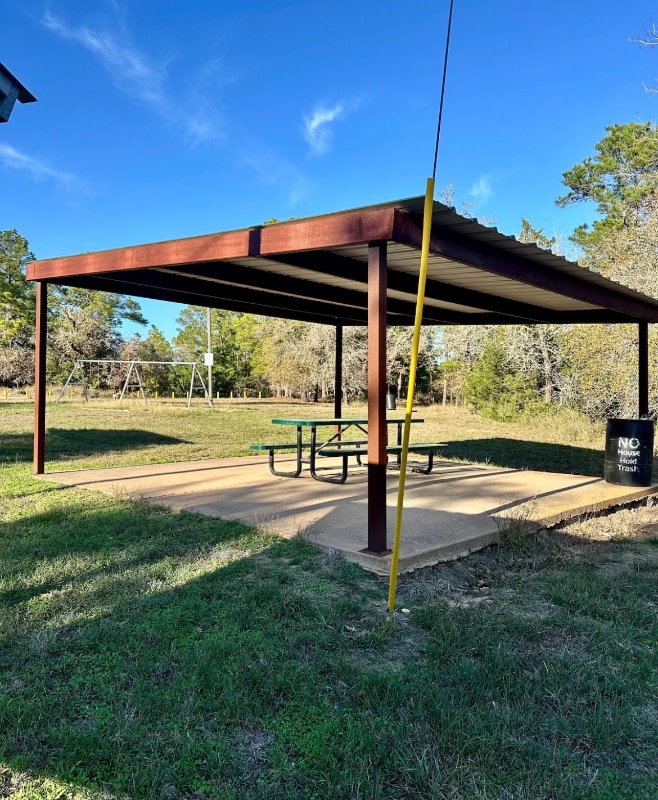 Building Photo - 1135 Red Fox Rd