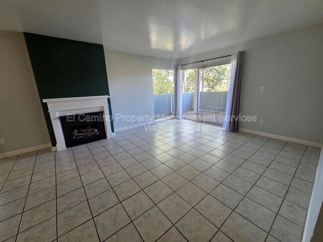 Building Photo - 628 Daisy Ave