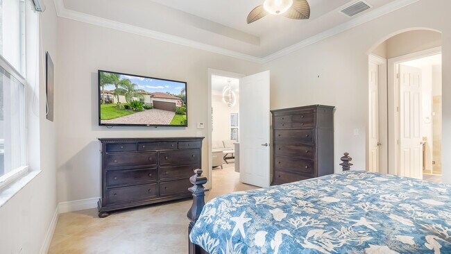 Building Photo - 14794 Rapolla Dr