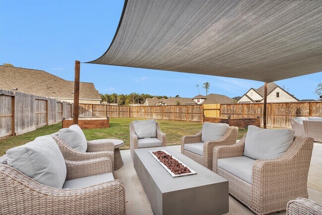 Building Photo - 8217 Boundary Waters Dr