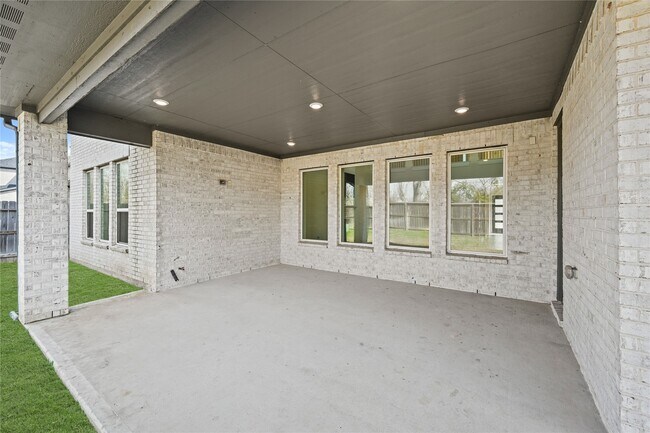 Building Photo - 4906 Sabine Terrace Dr