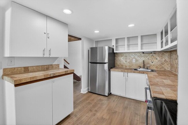 Building Photo - 4761 NW 2nd Ave