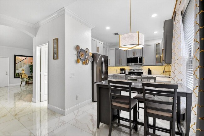 Building Photo - 5029 Starblaze Dr