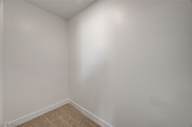 Building Photo - 1580 Quarter Horse Dr