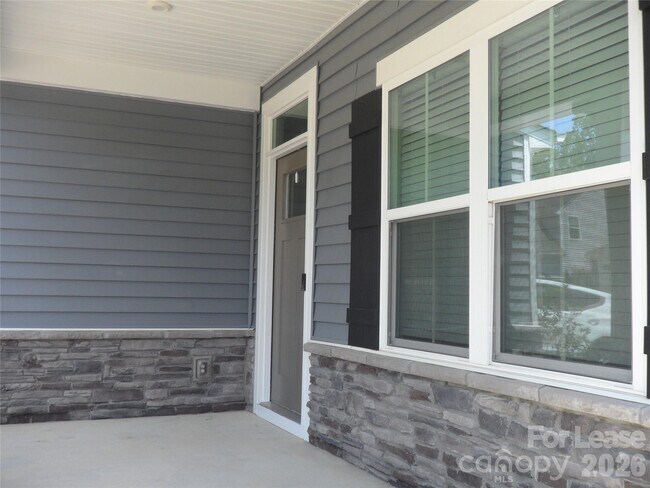 Building Photo - 1239 Harkey Creek Dr
