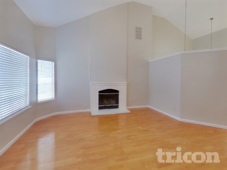 Building Photo - 5378 Sunrise Meadows Ln