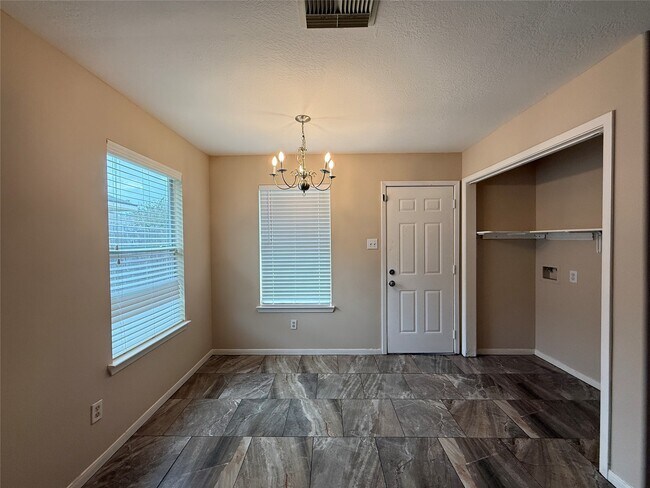 Building Photo - 19318 Grand Colony Ct