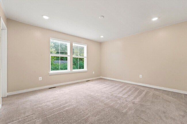 Building Photo - 59 Four Leaf Dr